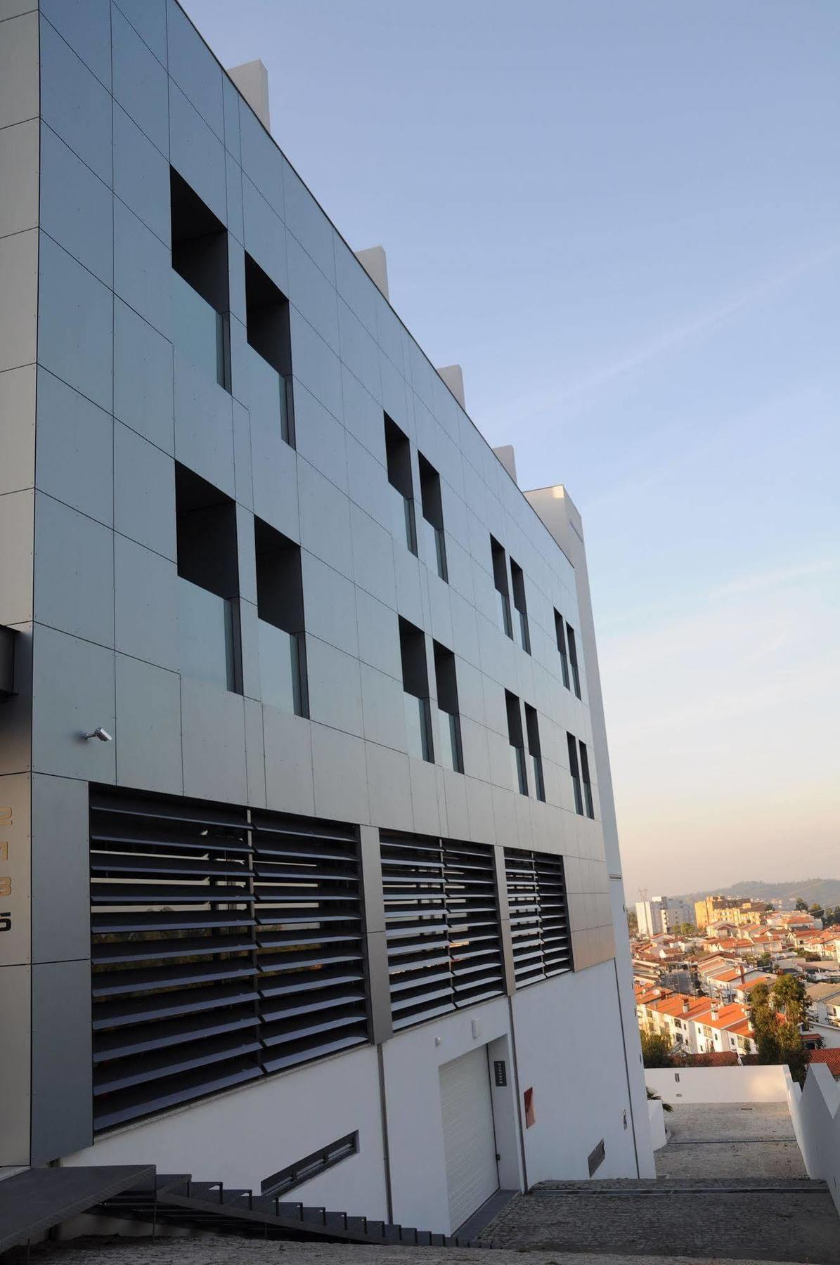 Hotel Portas De Santa Rita Эрмезинде Экстерьер фото